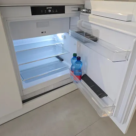 Velvet With Private Parking